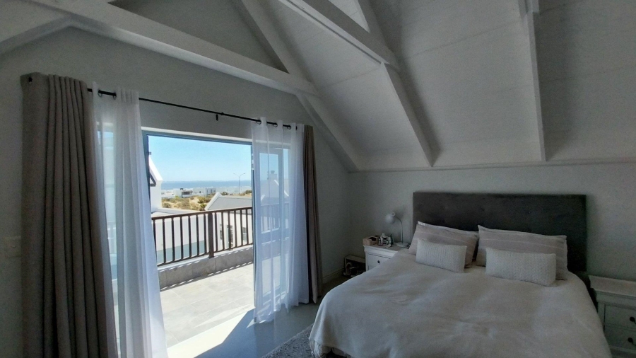 To Let 3 Bedroom Property for Rent in Big Bay Western Cape